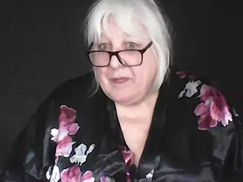 Alexia64231 online show from 3, 3, 2026