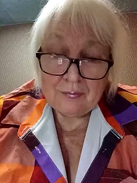 Alexia64231 online show from 2, 11, 2025