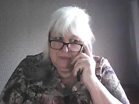 Alexia64231 online show from 6, 2, 2026