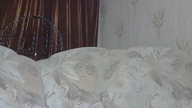Snapshot of LedyNika chatting on 28, 4, 2026 LedyNika online show from 28, 4, 2026