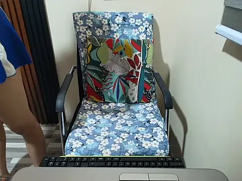 Sexy clever18xx online show from 9, 7, 2026