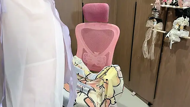 Lilium-520 online show from 22, 12, 2025