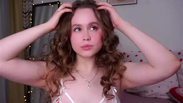 SusannaScholler online show from 8, 4, 2026