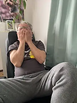 gholly2007 online show from 11, 2, 2026