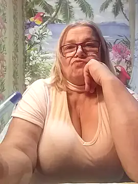 Snapshot of MargaritaSweet51 chatting on 9, 11, 2025 MargaritaSweet51 online show from 9, 11, 2025