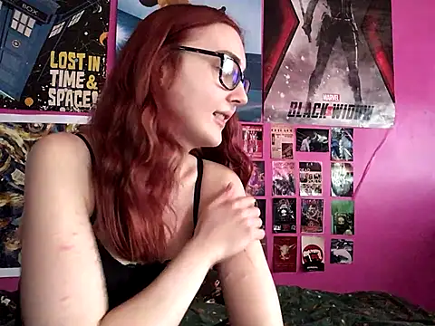 Snapshot of ivysplayhouse chatting on 2, 10, 2025 ivysplayhouse online show from 2, 10, 2025