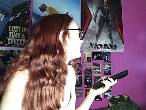 Snapshot of ivysplayhouse chatting on 3, 10, 2025 ivysplayhouse online show from 3, 10, 2025