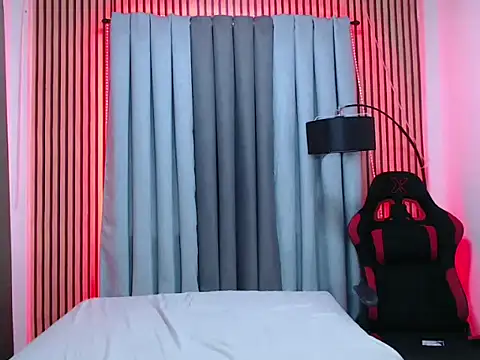 hot emman online show from 23, 11, 2025