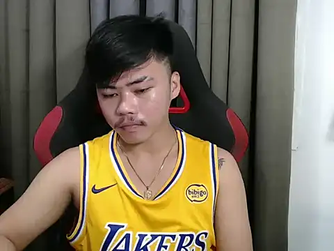 hot emman online show from 26, 10, 2025