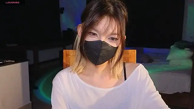      Panda      online show from 17, 4, 2026