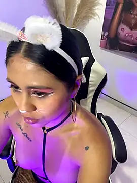 LuluMonroe Eup online show from 19, 10, 2025