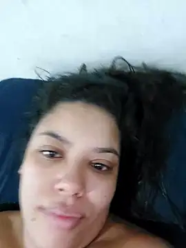 Snapshot of biancaalvess chatting on 7, 5, 2026 biancaalvess online show from 7, 5, 2026