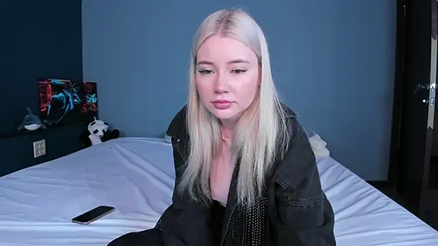 Lillie Berry online show from 28, 5, 2026