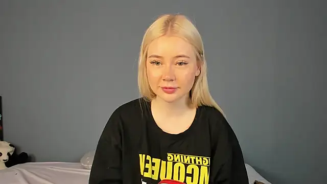 Lillie Berry online show from 26, 5, 2026
