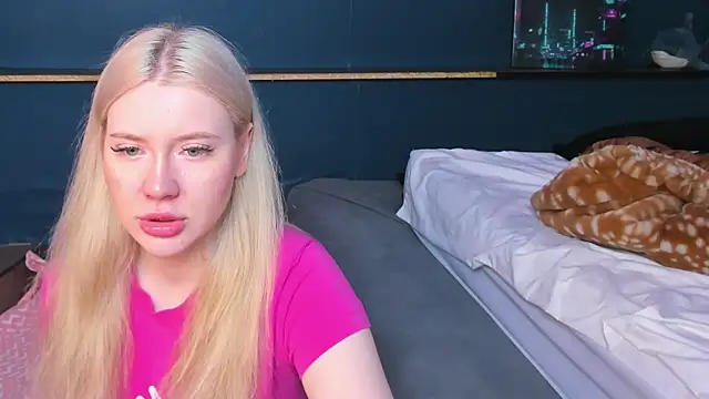 Lillie Berry online show from 10, 4, 2026