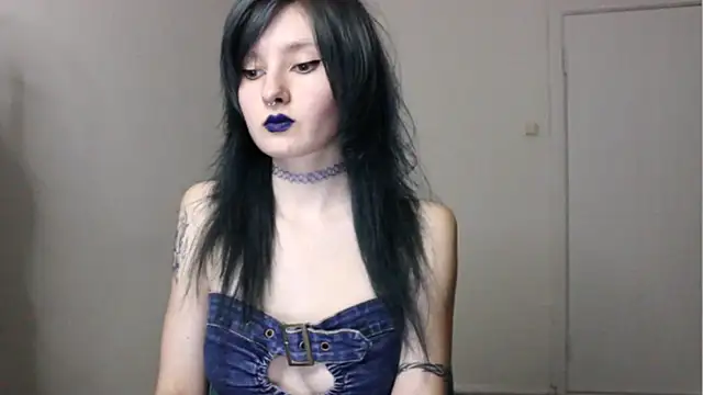 midnightsiren777 online show from 4, 11, 2025