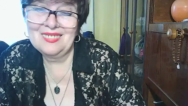 VeronicaGold511 online show from 8, 5, 2026