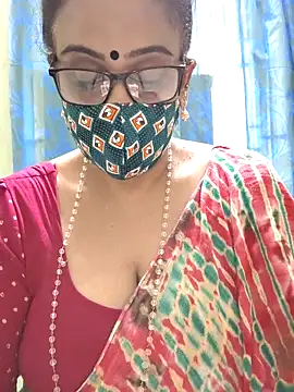 Snapshot of sweet-lotus chatting on 25, 11, 2025 sweet-lotus online show from 25, 11, 2025