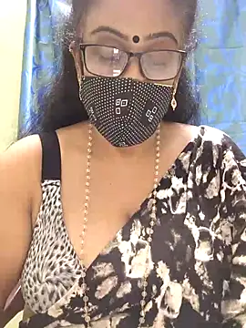 Snapshot of sweet-lotus chatting on 28, 10, 2025 sweet-lotus online show from 28, 10, 2025