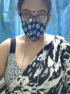 Snapshot of sweet-lotus chatting on 26, 11, 2025 sweet-lotus online show from 26, 11, 2025