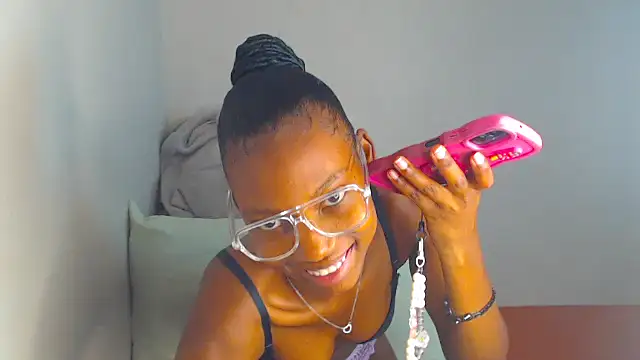 JuicyAdiction online show from 8, 10, 2025