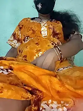 Hotty-Monaa online show from 16, 9, 2025
