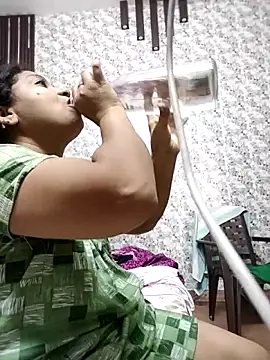 Snapshot of Cute-Janvi20 chatting on 14, 5, 2026 Cute-Janvi20 online show from 14, 5, 2026