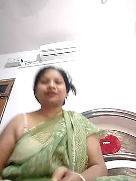 Cute-Janvi20 online show from 20, 4, 2026