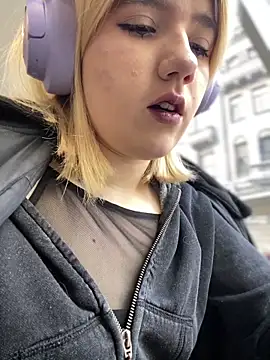 Cherry   Blossom online show from 18, 10, 2025