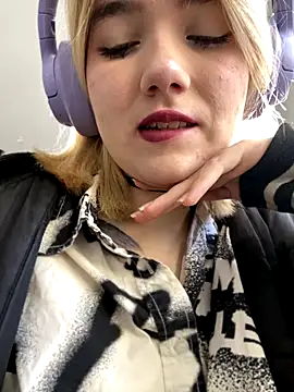 Cherry   Blossom online show from 8, 10, 2025