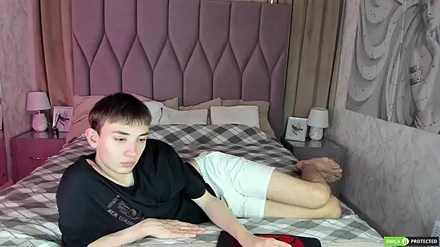 FelixCurtis online show from 23, 9, 2025