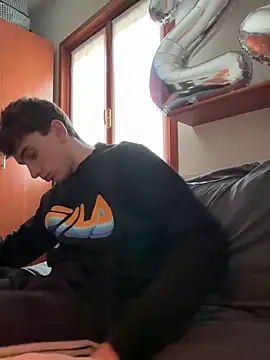 twinkethan07 online show from 19, 1, 2026