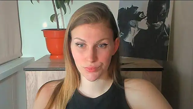 JuliaMuuun online show from 23, 3, 2026