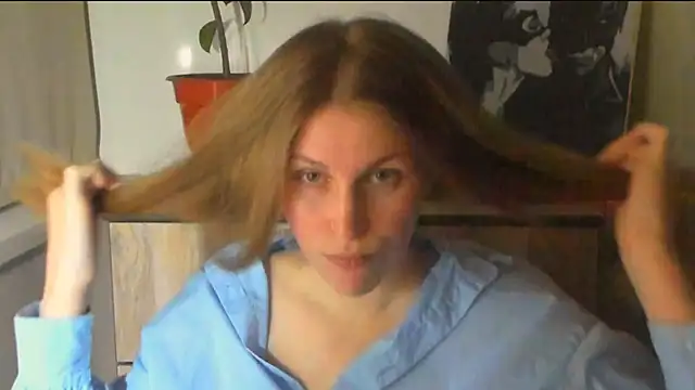 JuliaMuuun online show from 28, 3, 2026