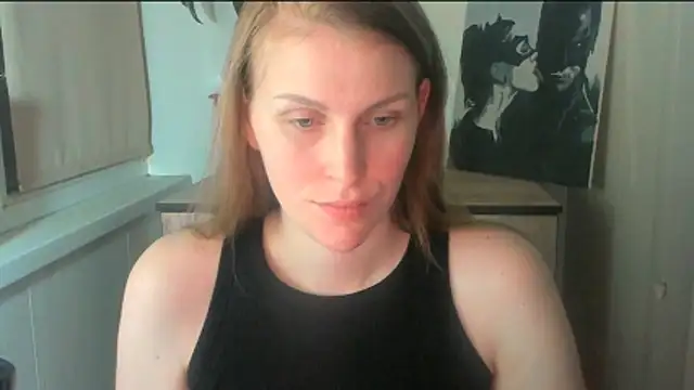 JuliaMuuun online show from 14, 4, 2026