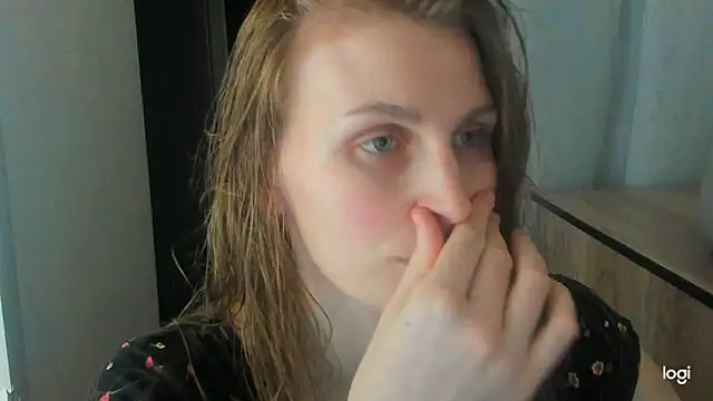 Snapshot of JuliaMuuun chatting on 15, 6, 2026 JuliaMuuun online show from 15, 6, 2026