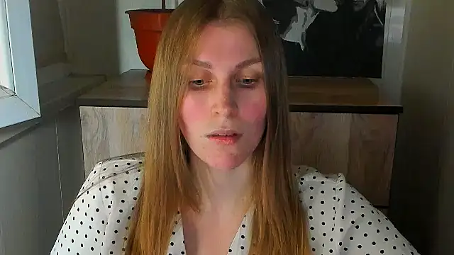 Snapshot of JuliaMuuun chatting on 16, 7, 2026 JuliaMuuun online show from 16, 7, 2026