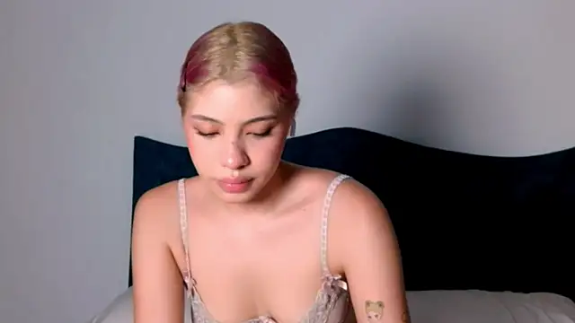 angelinhaaa online show from 9, 11, 2025