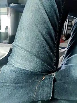 Fit Guy143 online show from 17, 9, 2025