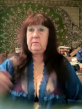 CrystalLime6411 online show from 7, 5, 2026