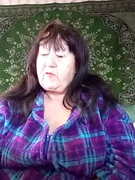 CrystalLime6411 online show from 6, 2, 2026