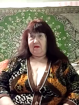 CrystalLime6411 online show from 13, 1, 2026