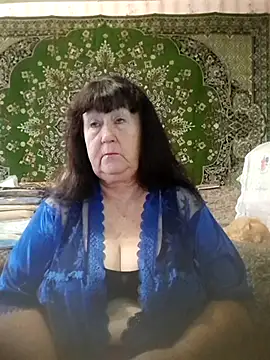 CrystalLime6411 online show from 28, 10, 2025