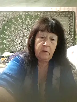 CrystalLime6411 online show from 2, 11, 2025