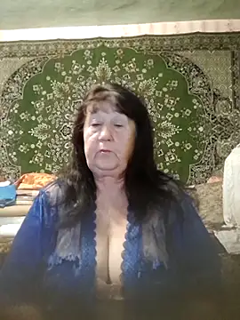 CrystalLime6411 online show from 11, 11, 2025