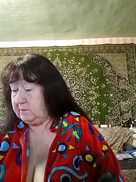 CrystalLime6411 online show from 2, 12, 2025