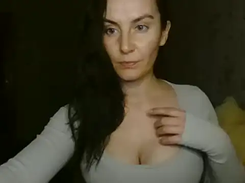 Snapshot of KatalinaQE chatting on 19, 9, 2025 KatalinaQE online show from 19, 9, 2025