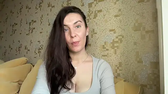 KatalinaQE online show from 9, 2, 2026