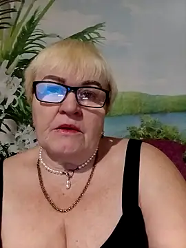 VioletSweet5566 online show from 8, 1, 2026