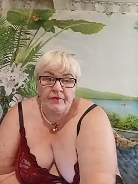 VioletSweet5566 online show from 8, 7, 2026